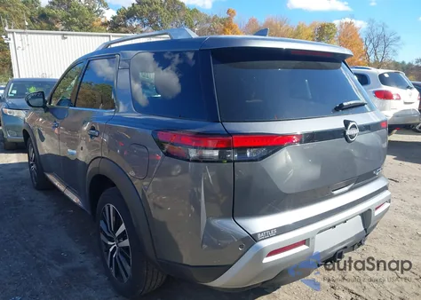 2023 Nissan Pathfinder Platinum 4Wd z USA, uszkodzony, nr VIN 5N1DR3DK9PC210119